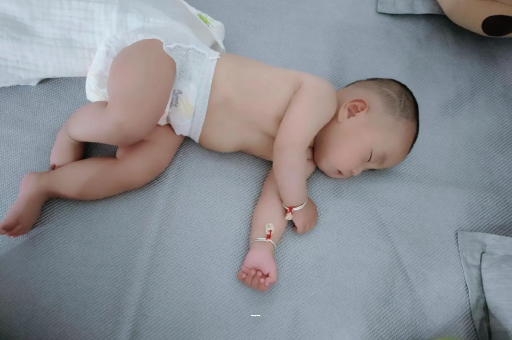 甘肃宝宝咳嗽发烧拉肚子
